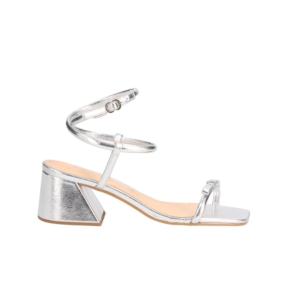 Sandália Salto Bloco Bico Quadrado Tira Alças Laço Luiza Barcelos