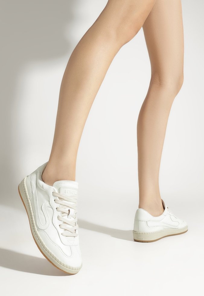 Tenis Snake Couro Cadarços Schutz Branco - Specchio | Loja de Moda