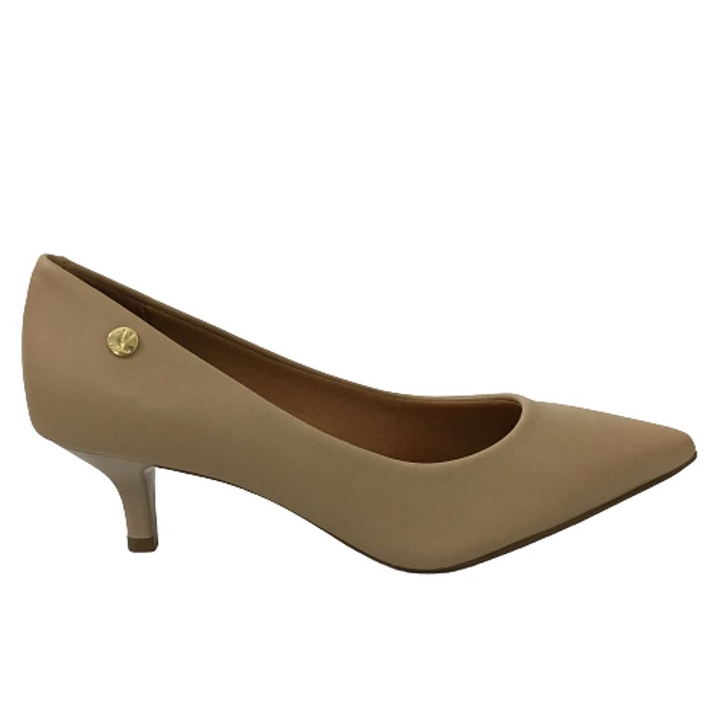 sapatos femininos cor bege