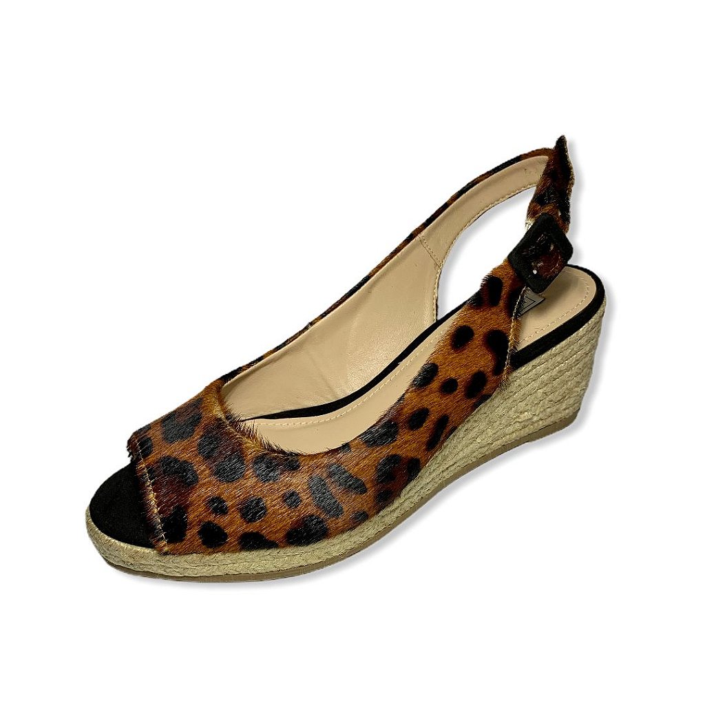 sandalia anabela cor caramelo