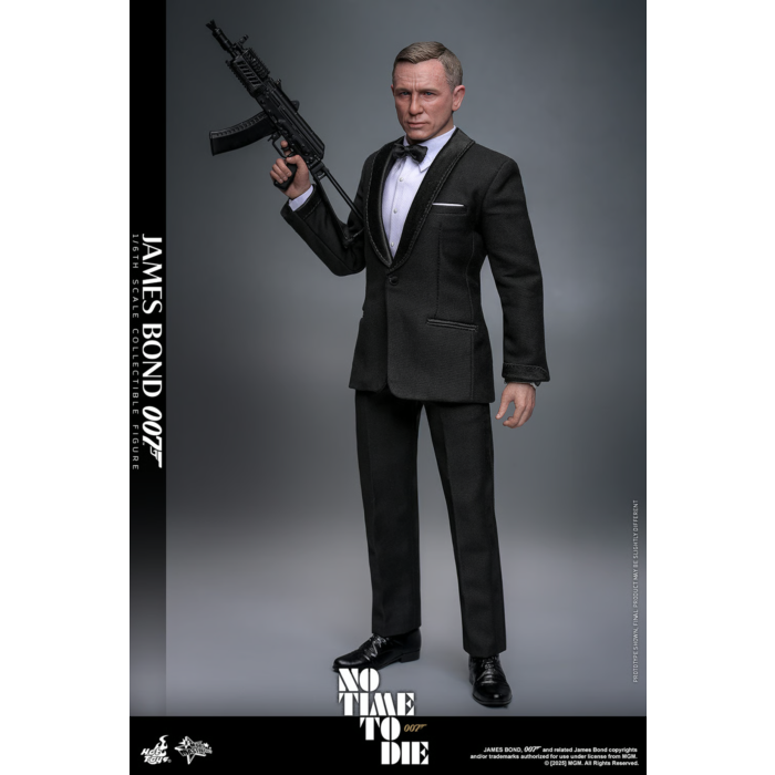 James Bond 1/6 (Daniel Craig) – Hot Toys | Figura Colecionável