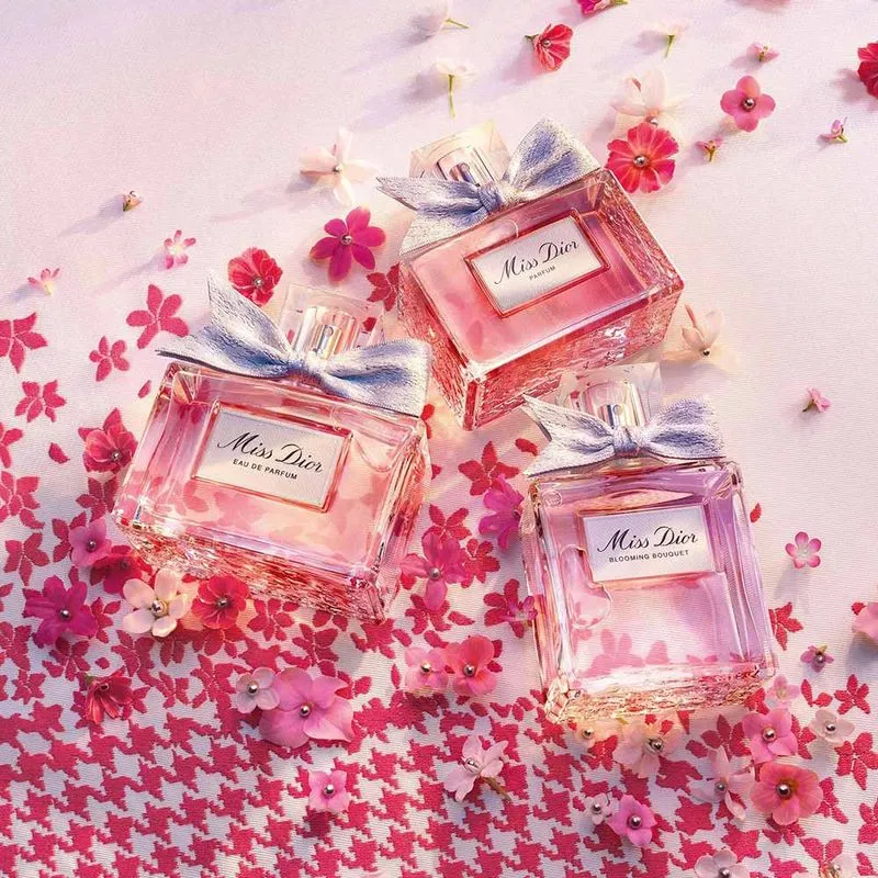 Miss Dior Eau de Parfum - Perfume Feminino - Lily Makeup Store