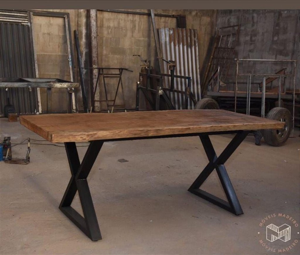 Mesa Prancha Pé Metal - Móveis Madeiro - Em madeira de demolição, mesas,  cadeiras, armários, banquetas