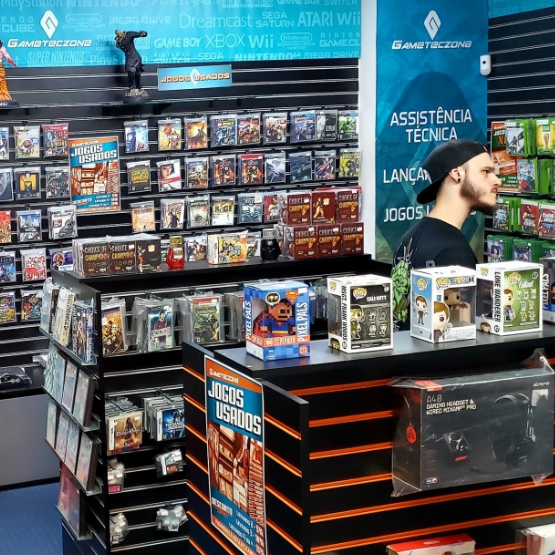 Gameteczone Jogo PS4 Batman Arkham Knight - São Paulo SP - Gameteczone a  melhor loja de Games e Assistência Técnica do Brasil em SP