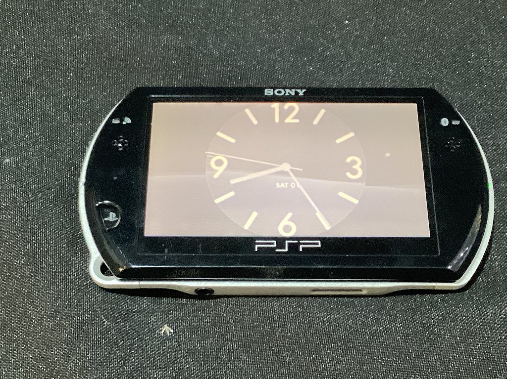 Console PSP Go Preto 4Gb Desbloqueado - Sony - Gameteczone a melhor loja de  Games e Assistência Técnica do Brasil em SP