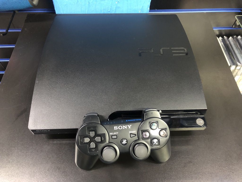 Console Playstation 3 Slim 160Gb - Sony - Gameteczone a melhor loja de  Games e Assistência Técnica do Brasil em SP