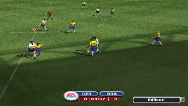 Curiosidade aleatória, na versão de PS2 do FIFA 2002 os desenvolvedores  acabaram errando o escudo do Botafogo-RJ e colocando o de SP, mas dentro do  jogo o uniforme ainda era do Botafogo-RJ. : r/futebol