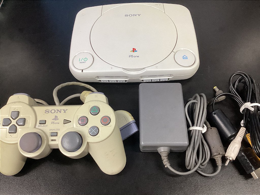 Console Playstation 1 Slim PS One + Controle Original + Memory Card Japônes  - Sony - Gameteczone a melhor loja de Games e Assistência Técnica do Brasil  em SP