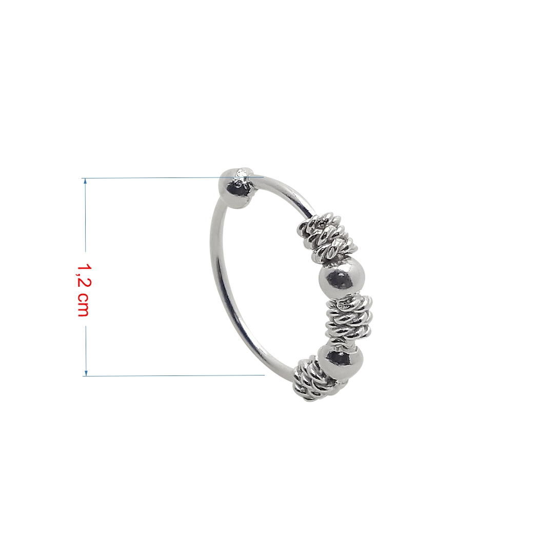 Piercing de prata 925 de orelha.