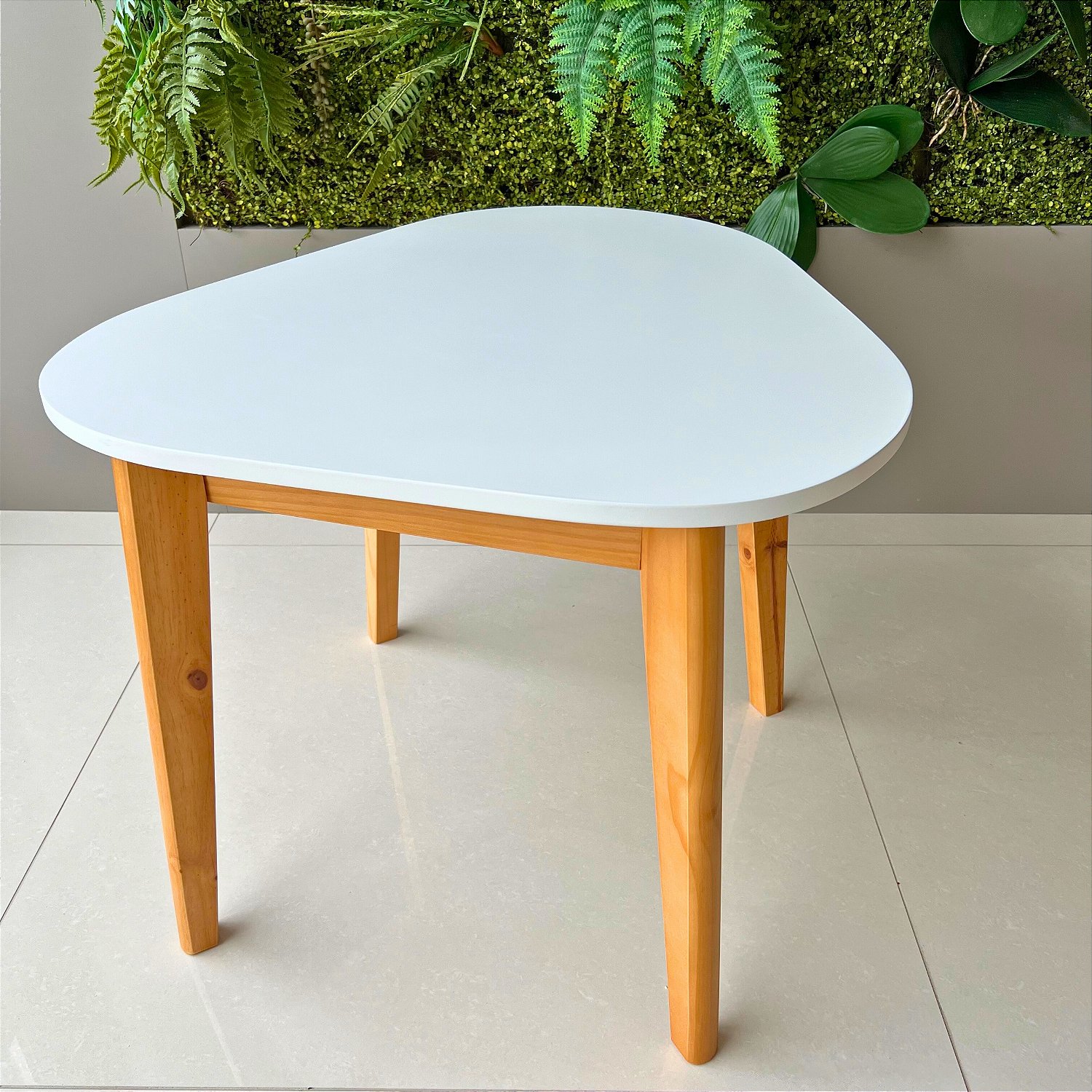 Mesa Infantil Orgânica - Branca