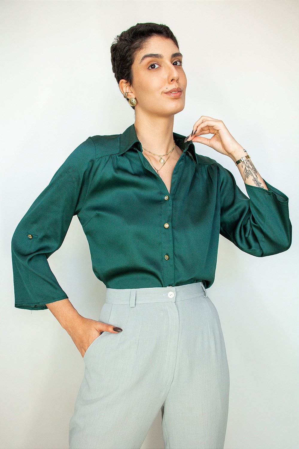 Camisa de cetim verde - P - Aquarius Brechó
