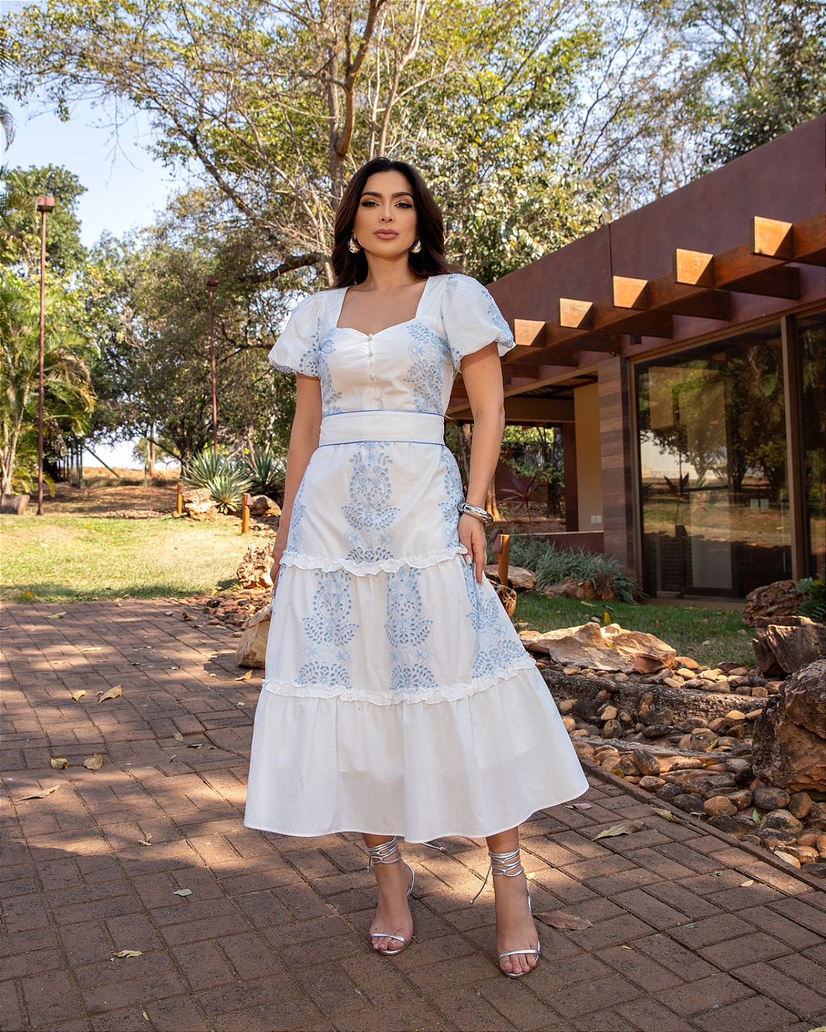 VESTIDO VOIL BORDADO COM MANGA LUZIA FAZZOLLI AdmireR Moda