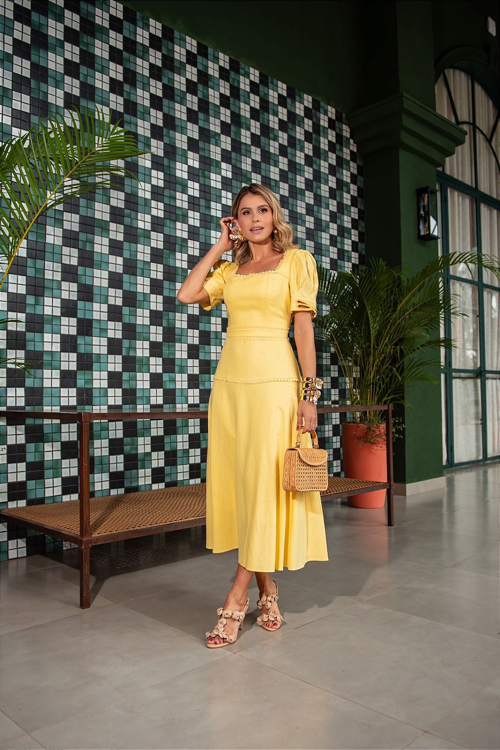 VESTIDO LINHO BORDADO LAÇO LUZIA FAZZOLLI AdmireR Moda Clássica