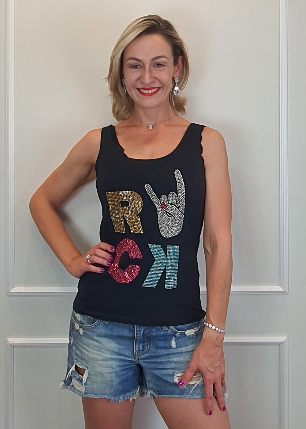 Regata Feminina Preta Rock Colors Pedraria Iminente Store