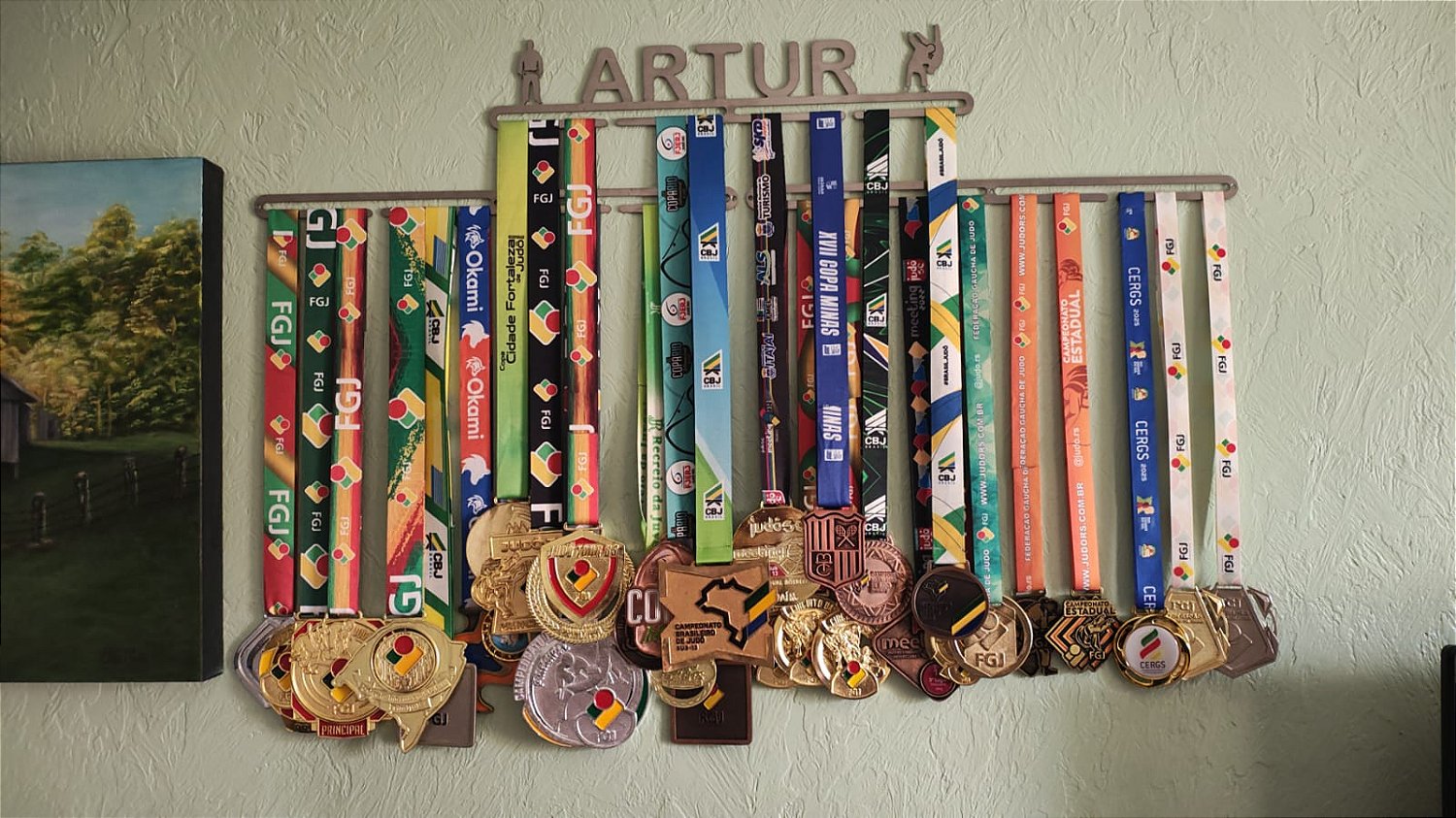 Combo Porta Medalhas Personalizado + Extensores