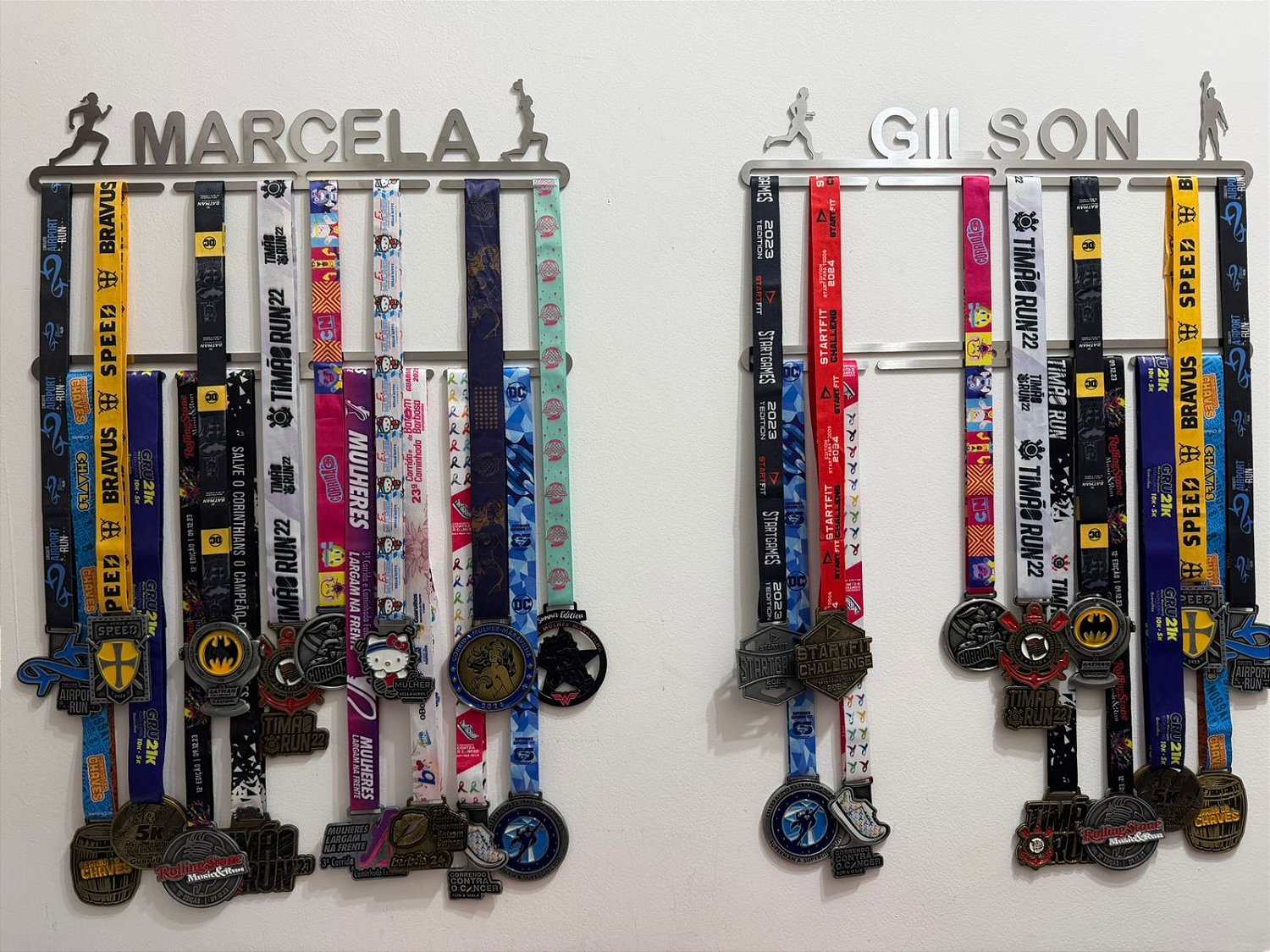 Combo 2 Porta Medalhas Personalizado + Extensor