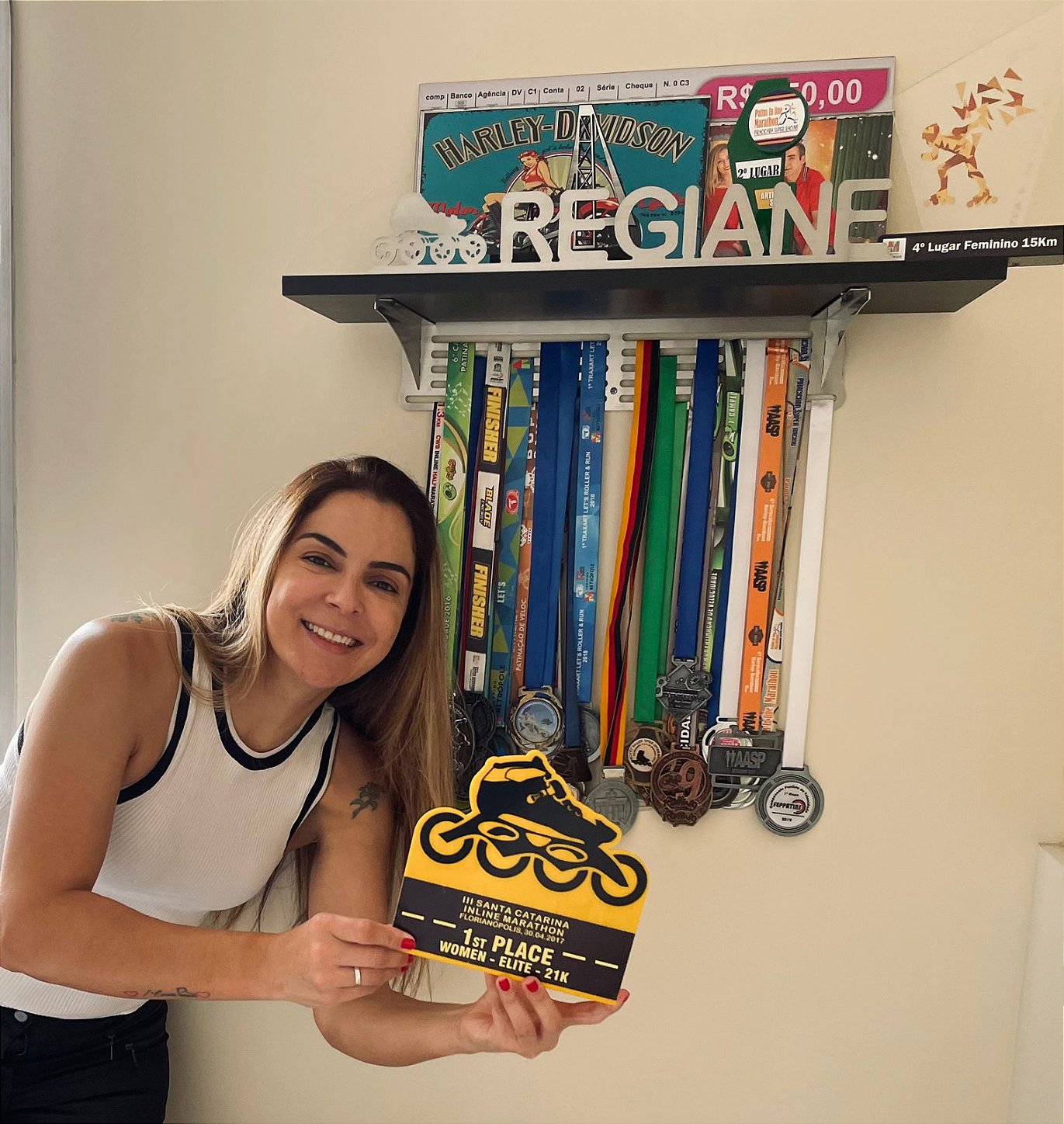 Porta Troféus e Medalhas Personalizado Com o Nome