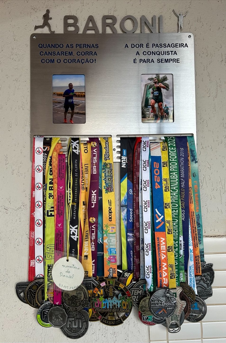 Porta Medalhas, Foto, RPs e Frase Personalizada