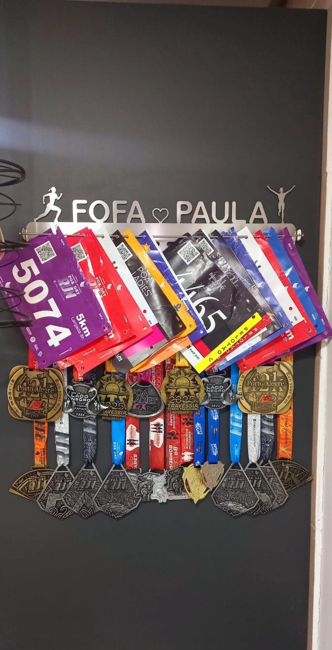 Porta Medalhas e Números de Peito Personalizado Com o Nome