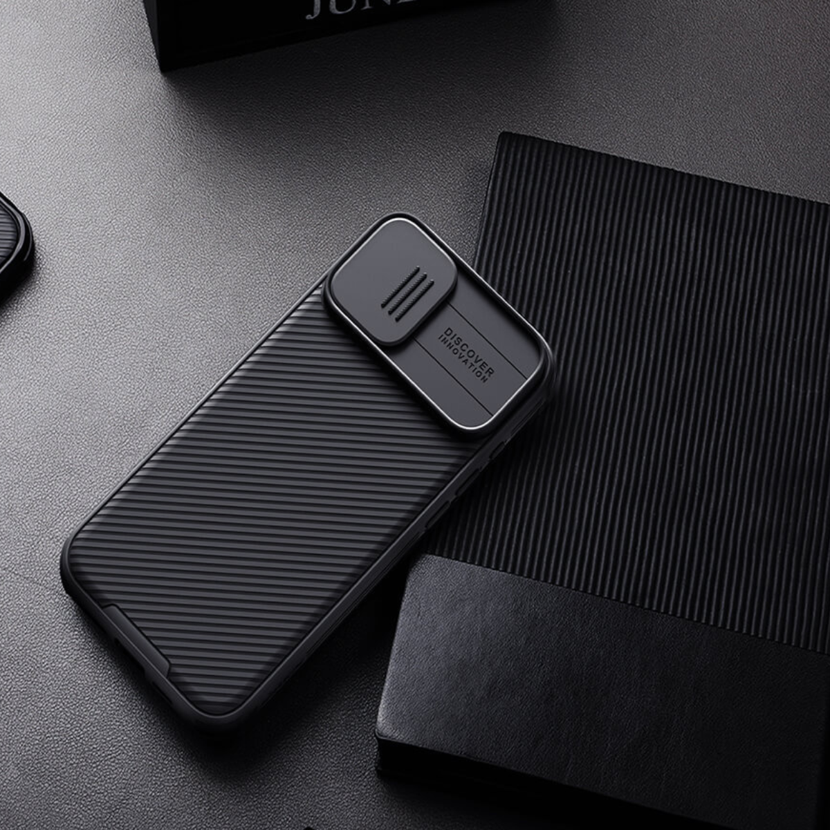 Capa para iPhone 16 Pro Max - CamShield Pro - Nillkin