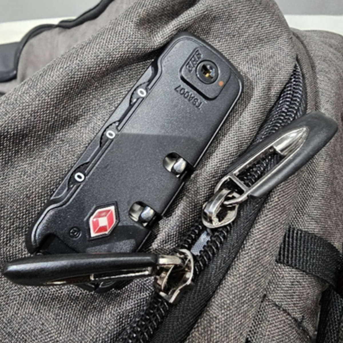 Mochila para notebook Locker com antifurto (Pequenos Defeitos) - Gshield - foto 5