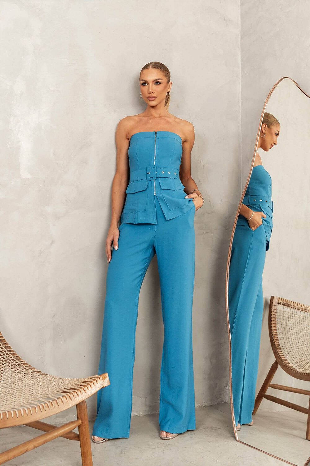 Conjunto calça e cropped tomara que caia Azul