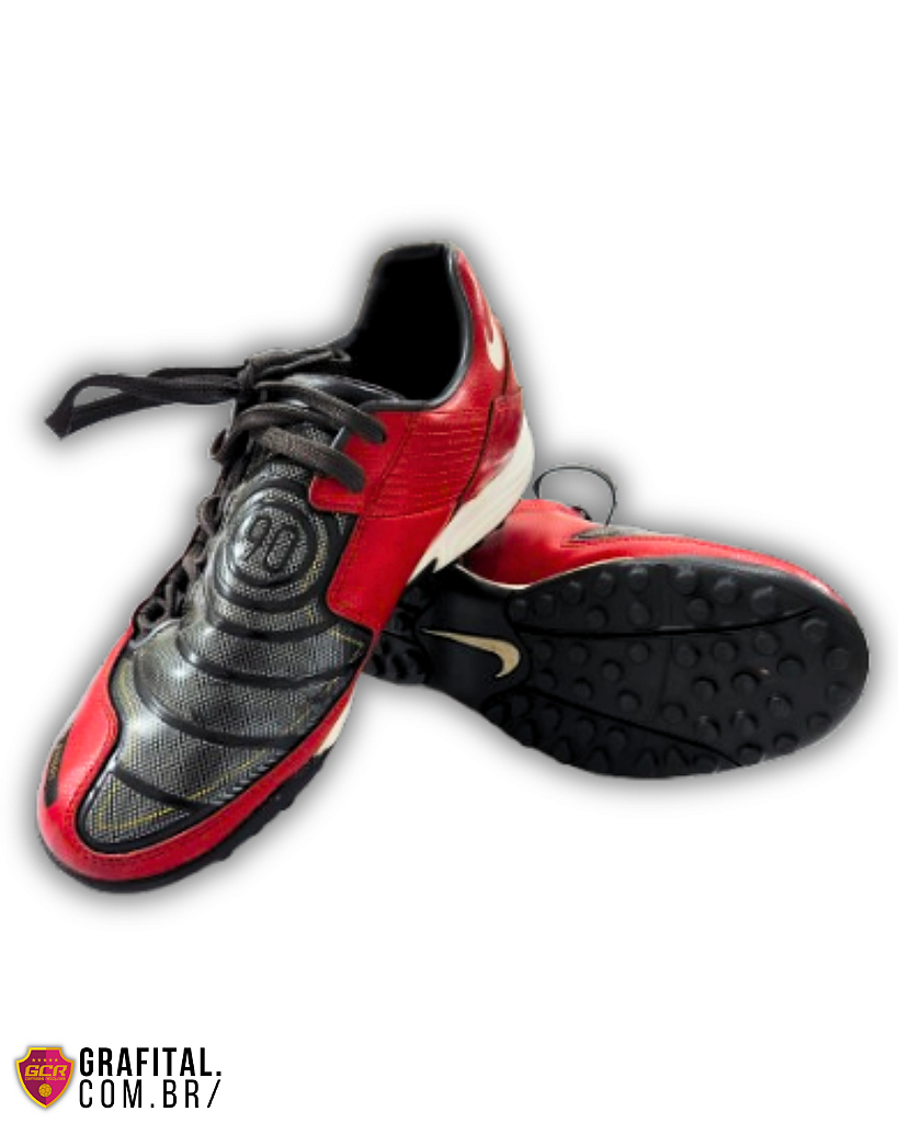 Chuteira Nike Total 90 Shoot tamanho 39/40 (Society) Grafital