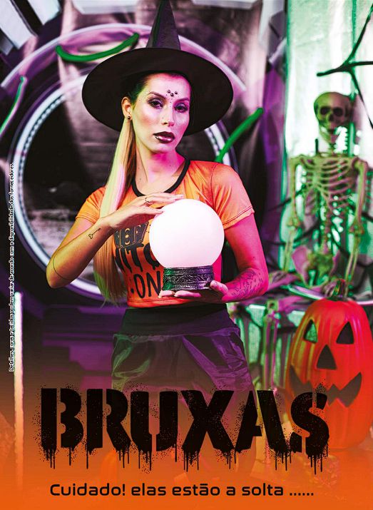 Fantasia Halloween Feminina Bruxa Salém Vestido Luxo c/ Capa - 7 Artes  BrinQ Fantasias