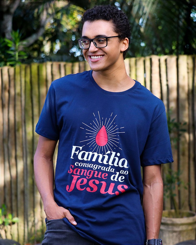 Camiseta Convencional "Família Consagrada ao Sangue de Jesus" - Loja da  Comunidade Água Viva