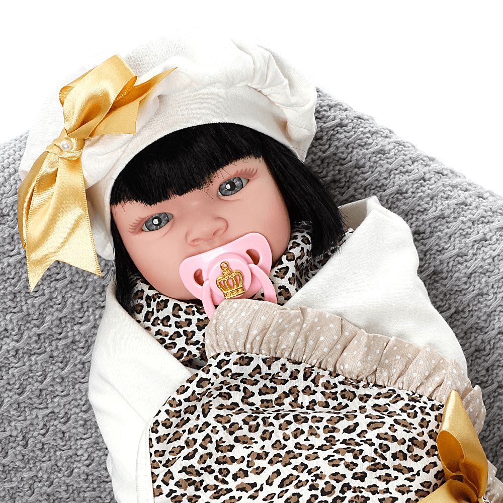 Boneca Bebe Reborn Yasmin Graziela Marrom Bichinhos Cegonha Reborn Dolls  Mais 24 Acessórios 48cm - Chic Outlet - Economize com estilo!