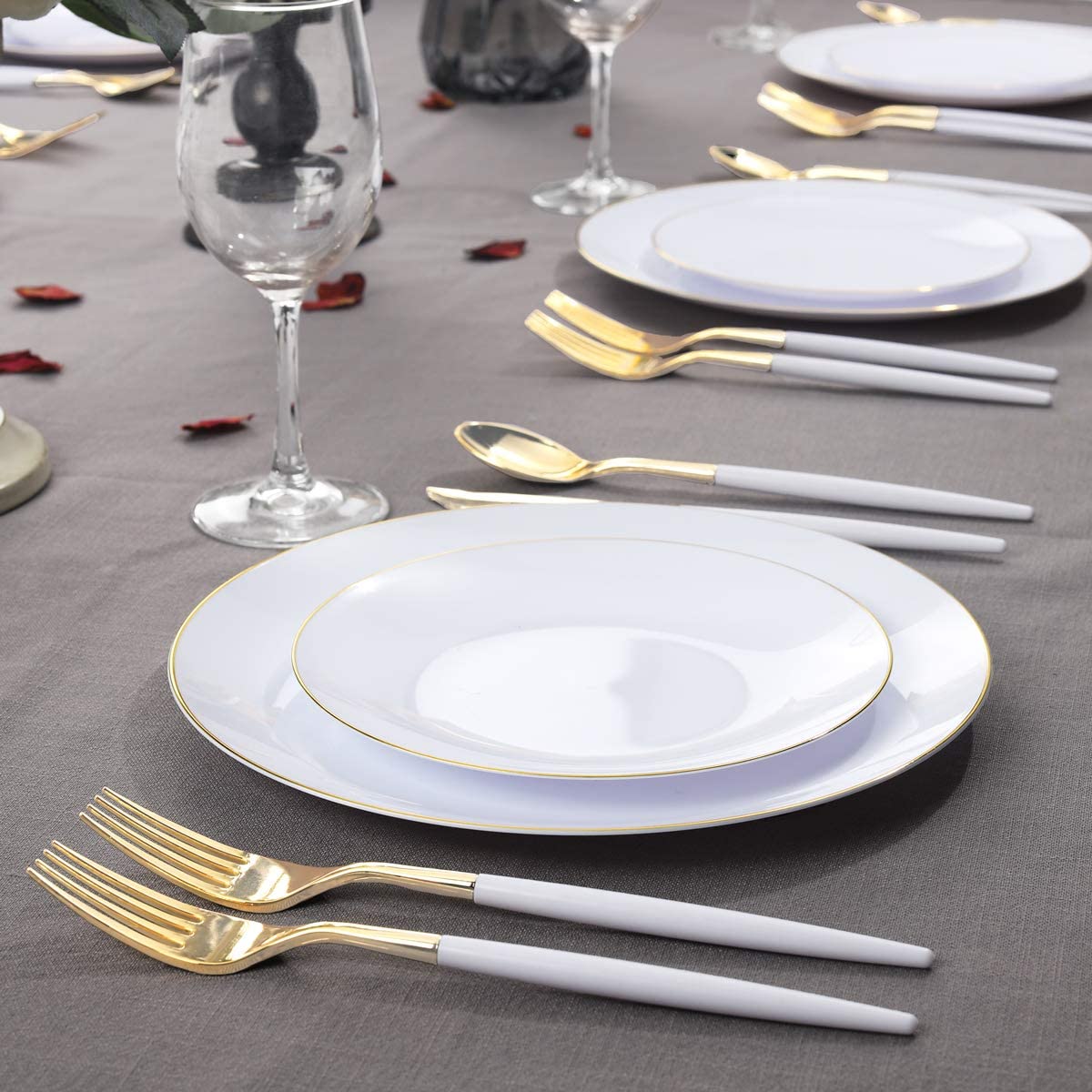 Aparelho de jantar branco em porcelana
