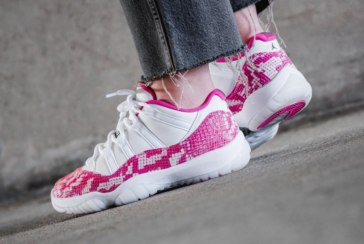 air jordan 11 women low wmns pink snakeskin