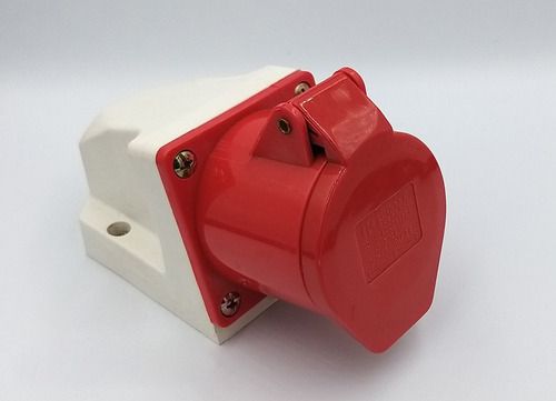 TOMADA SOBREPOR LUKMA 2P+T 32A 9H 380V VERMELHO - Guaxucabos