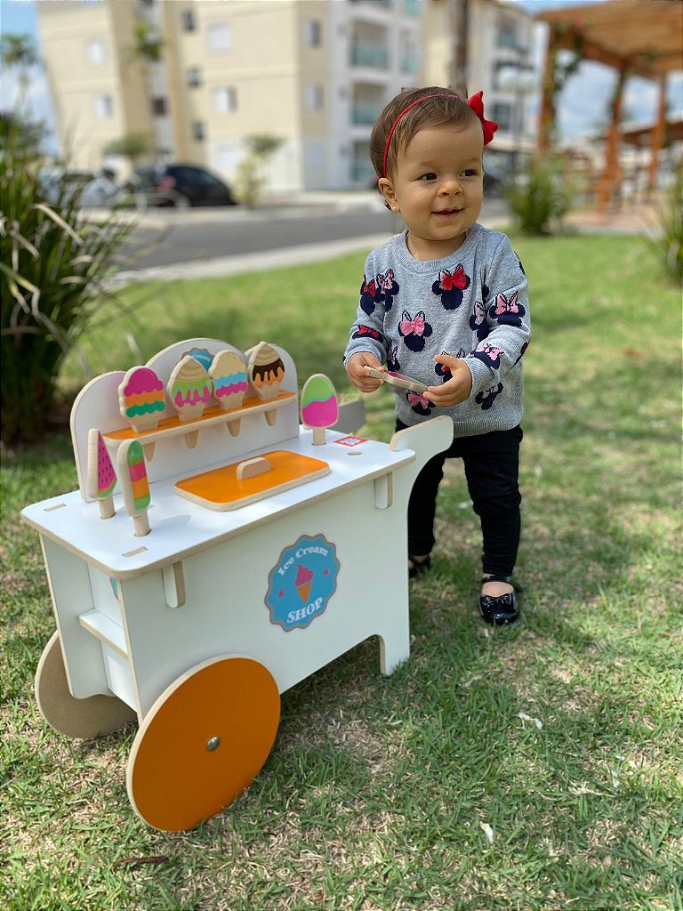 Carrinho Sorveteiro para Empurrar Brinquedo Educativo de Madeira - Cores  Sortidas Brinquedos de Madeira Bambalalão Brinquedos Educativos