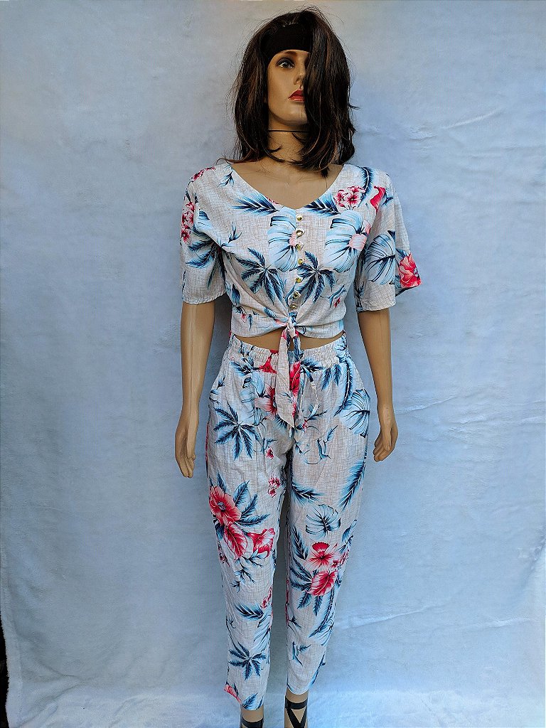 calça de tecido estampada plus size