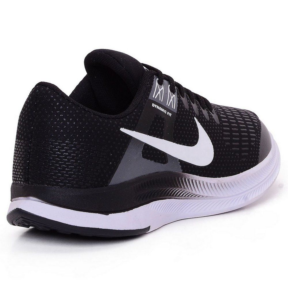 tenis dynamic nike