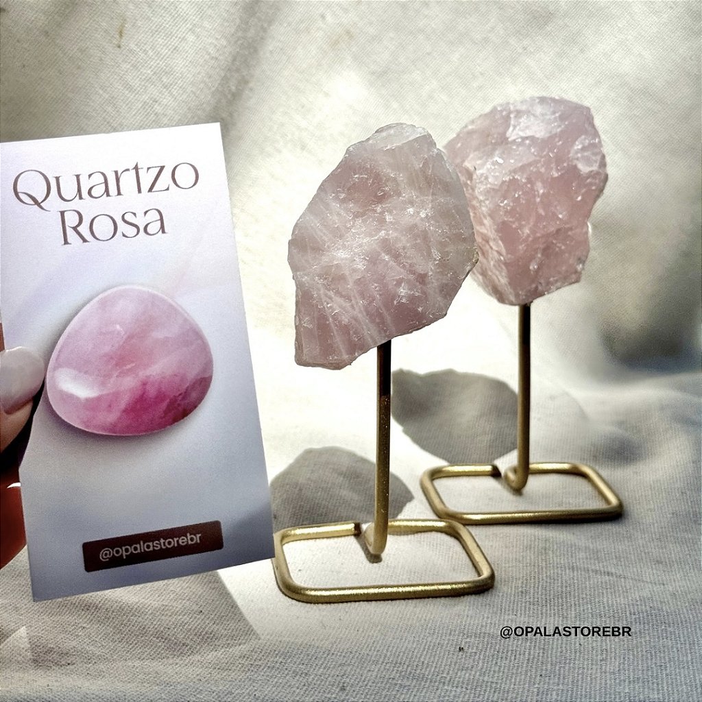 Pilar de Quartzo Rosa natural, cor rosa, formato coluna, detalhe do cristal — Opala Store