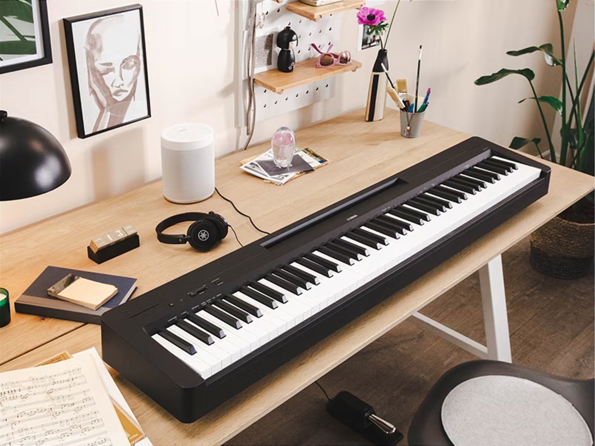 YAMAHA Piano digital (P-45B) : : Instrumentos Musicais