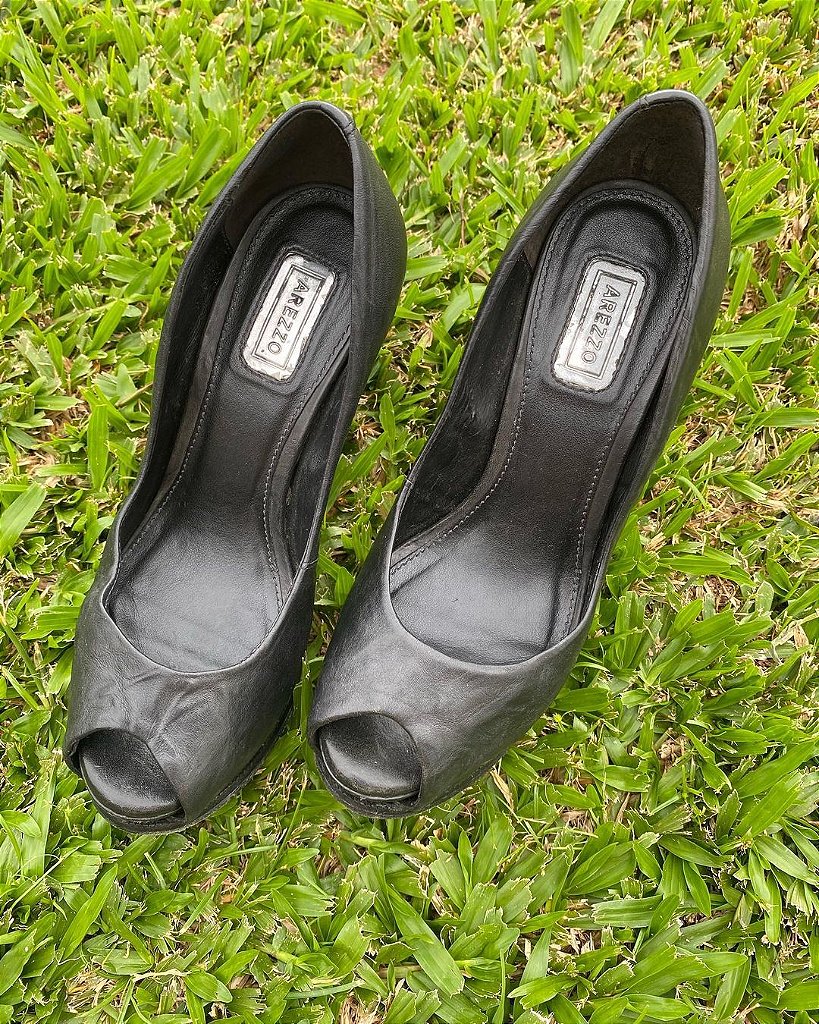 Sapato Couro Arezzo - Brechoinville Brechó Joinville