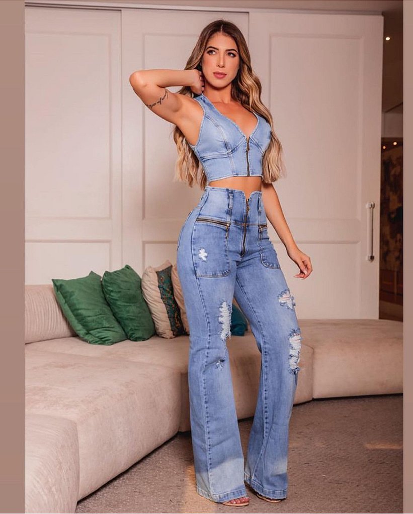 Jeans e blusa deals
