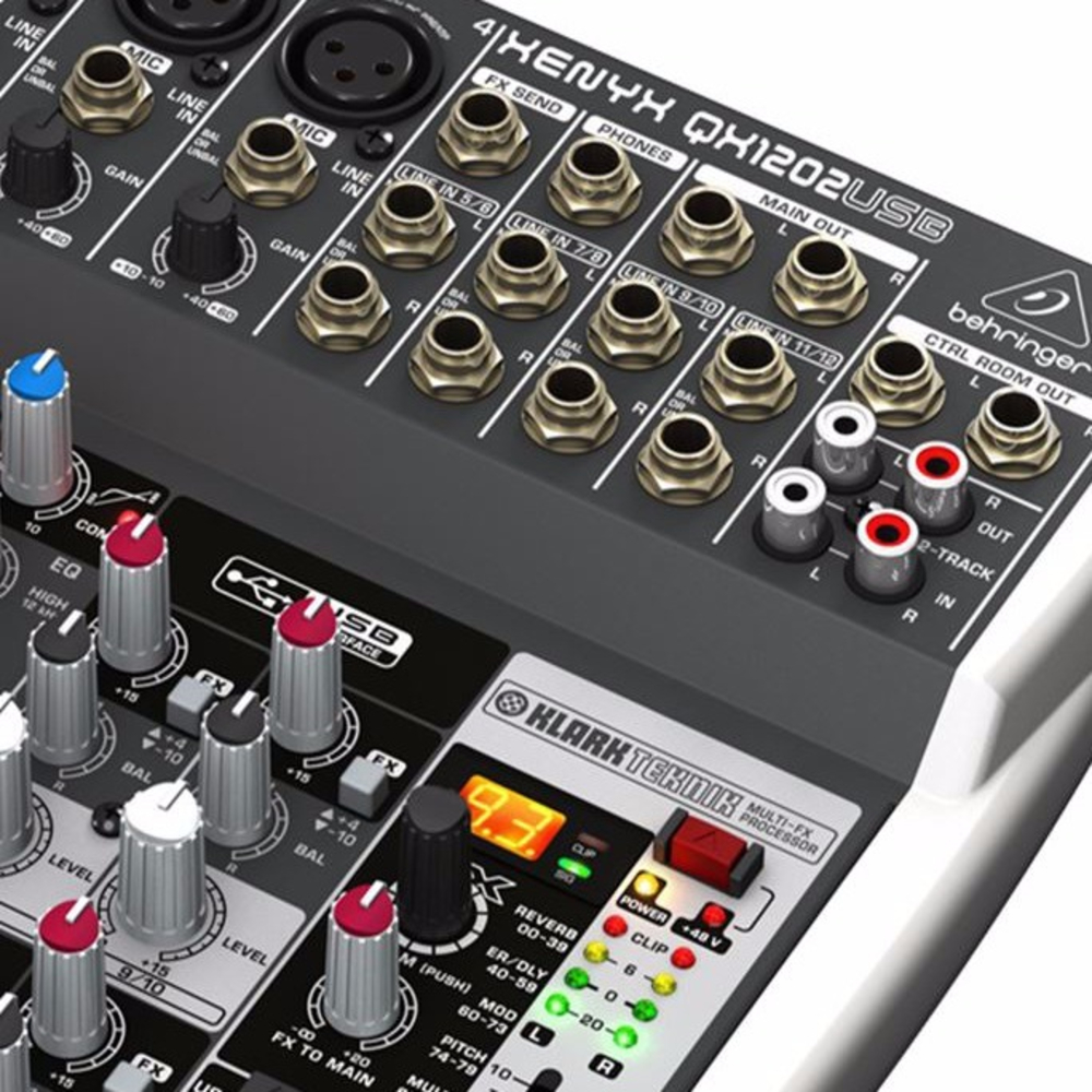 Mesa De Som Analógica Com 12 Canais XENYX QX1202 USB - BEHRINGER