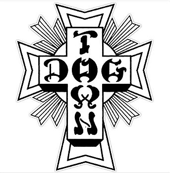 DOGTOWN SKATEBOARD