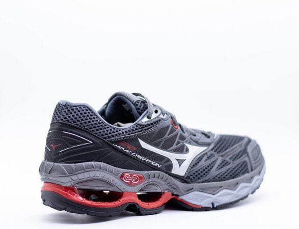mizuno hype