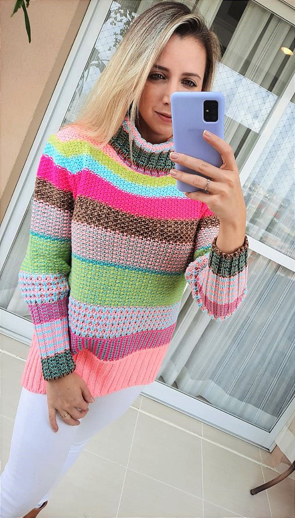 blusa tricot gola alta colorida