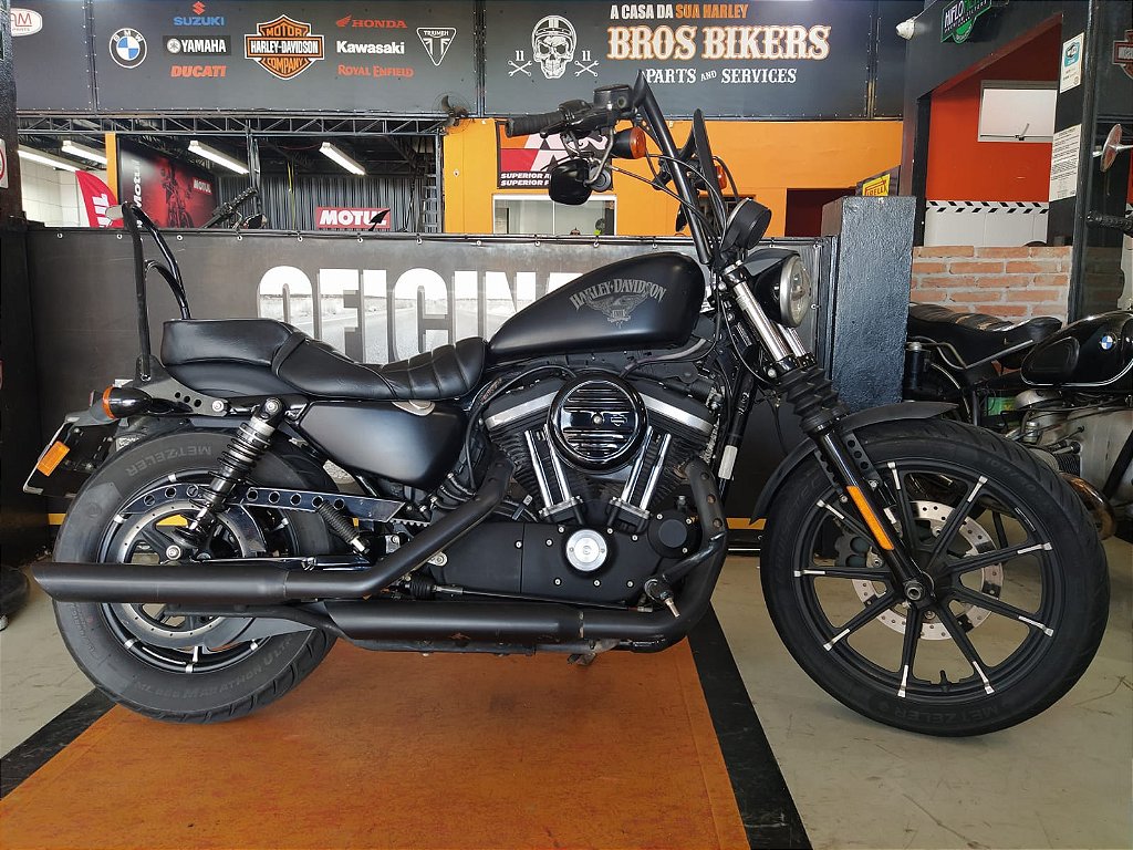 Harley Davidson Iron 883 Preta - Bros Bikers HD