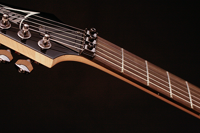 wizard-iii-maple-neck