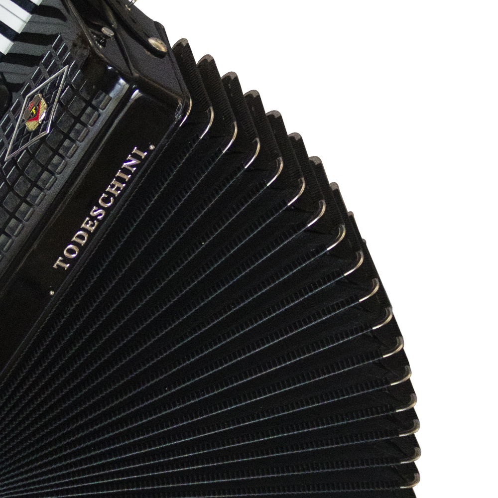 Acordeon 41 Teclas 120 Baixos Todeschini Super 6 Black com Bag