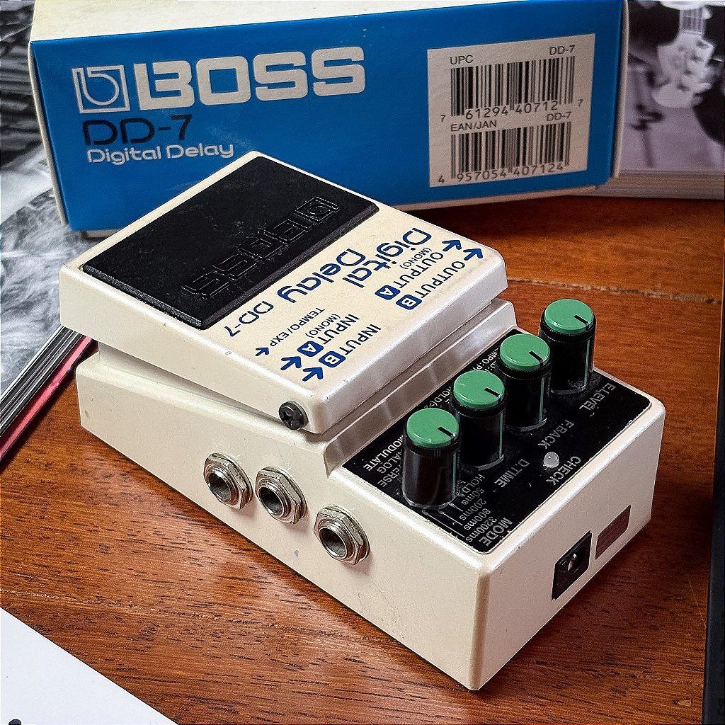 Pedal Boss DD-7 Digital Delay - SEMINOVO - Guitar Shop CE | Loja