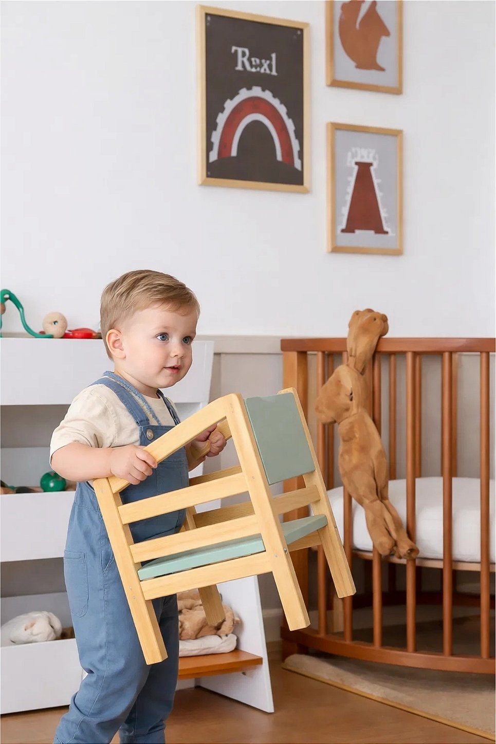 Cadeira Infantil com Regulagem Verde