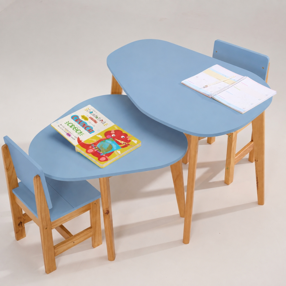 Mesa Infantil Orgânica Azul atividades
